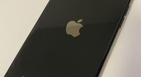 Good
													Apple iPhone SE 2nd Gen 2020 - Unlocked, Black, 64 GB, A2275, photo 3 of 9