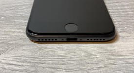 Good
													Apple iPhone 8 - Unlocked, Gray, 64 GB, A1863, photo 4 of 10