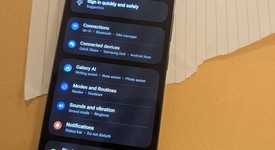 Good
													Samsung Galaxy S24 Plus - Unlocked, Gray, 256 GB, 12 GB, SM-S926U1, photo 3 of 6