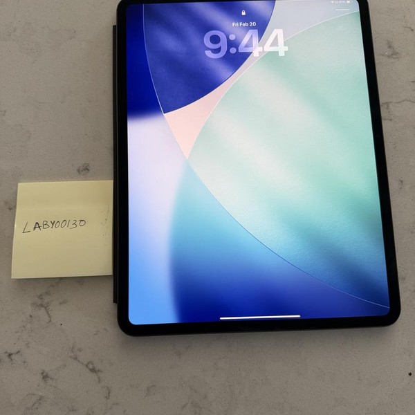 Apple iPad Pro 13 inch (M4) 2024 - Wi-Fi, 512 GB, Black, 8 GB, A2925, Standard Glass