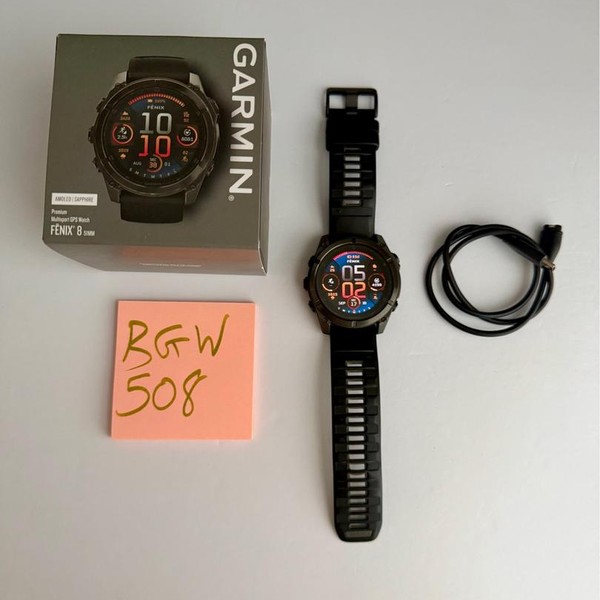 Garmin Fenix 8 - Carbon, AMOLED
