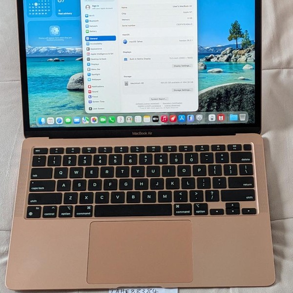 MacBook Air 2020 - 13 inch - 512 GB, Gold, 8 GB, Apple M1