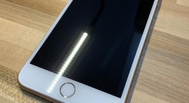 Mint
													Apple iPhone 8 Plus - Sprint, Gold, 64 GB, A1864, photo 6 of 6