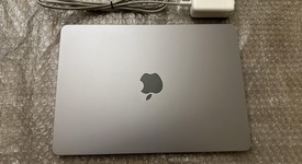 Good
													MacBook Air 2022 - 13" - Apple M2, Gray, 256 GB, 8 GB, photo 1 of 17