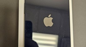 Fair
													Apple iPhone 13 - Verizon, Midnight, 128 GB, A2482, photo 4 of 13