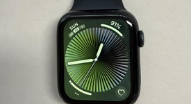 Good
													Apple Watch SE 2nd Gen 44mm - Unlocked, Midnight, A2727 - Cellular, Aluminum, photo 2 of 7