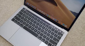 Good
													MacBook Pro 2018 (With Touch Bar) - 13" - I5, Gray, 512 GB, 8 GB, photo 5 of 12