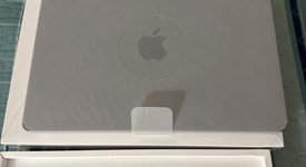New
													MacBook Air 2022 - 13" - Apple M2, Silver, 256 GB, 16 GB, photo 5 of 8
