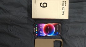 Mint
													Oppo Find X9 Pro - Unlocked Non-US, Titanium Charcoal, 512 GB, 16 GB, photo 1 of 7