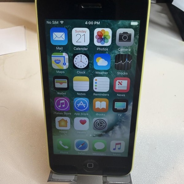 Apple iPhone 5C - Unlocked, 8 GB, Yellow, A1532, GSM