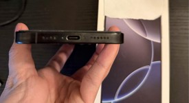 Good
													Apple iPhone 16 Pro Max - Unlocked, Black, 256 GB, A3084, photo 5 of 6