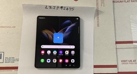 Good
													Samsung Galaxy Z Fold4 5G - Verizon, Black, 256 GB, 12 GB, SM-F936U, photo 3 of 16