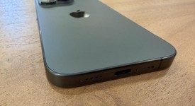 Mint
													Apple iPhone 15 Pro - Unlocked, Black, 256 GB, A2848, photo 2 of 8