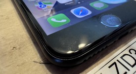 Fair
													Apple iPhone SE 3rd Gen 2022 - T-Mobile, Midnight, 64 GB, A2595, photo 2 of 10