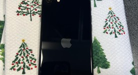 Good
													Apple iPhone SE 3rd Gen 2022 - Verizon, Midnight, 64 GB, A2595, photo 6 of 6