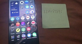 Mint
													OnePlus 13 - Unlocked, Arctic Dawn, 512 GB, 16 GB, photo 1 of 9