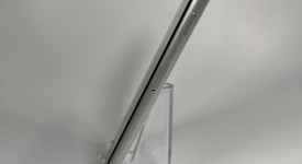 Good
													Apple iPhone SE 2nd Gen 2020 - Unlocked, White, 64 GB, A2275, photo 1 of 11