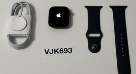 Mint
													Apple Watch Series 8 45mm - Unlocked, Midnight, A2774 - Cellular, Aluminum, photo 1 of 9