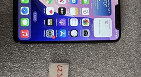 Good
													Apple iPhone Xs - Unlocked, Gray, 64 GB, A1920, photo 1 of 10