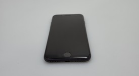 Good
													Apple iPhone SE 2nd Gen 2020 - Unlocked, Black, 64 GB, A2275, photo 1 of 6