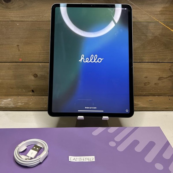 Apple iPad Pro 11 inch 2018 - Unlocked, 256 GB, Gray, A2013