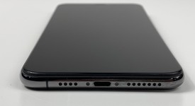 Fair
													Apple iPhone Xs Max - Unlocked, Gray, 256 GB, A1921, photo 4 of 7