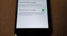 Mint
													Apple iPhone 8 - Unlocked, Gray, 64 GB, A1863, photo 4 of 8