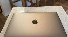Mint
													MacBook Pro 2016 (With Touch Bar) - 13" - Gray, 512 GB, 8 GB, photo 5 of 10