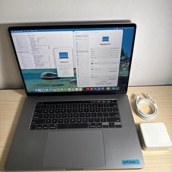 MacBook Pro 2019 - 16 inch - 512 GB, Gray, 16 GB, Intel Core i7