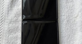 Good
													Samsung Galaxy Z Flip3 5G - Verizon, Cream, 128 GB, 8 GB, SM-F711U, photo 2 of 11