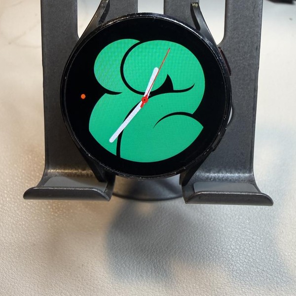 Samsung Galaxy Watch4 - Unlocked, Black, 40mm