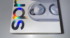 Used
													Samsung Galaxy Buds - White, SM-R170, photo 1 of 5