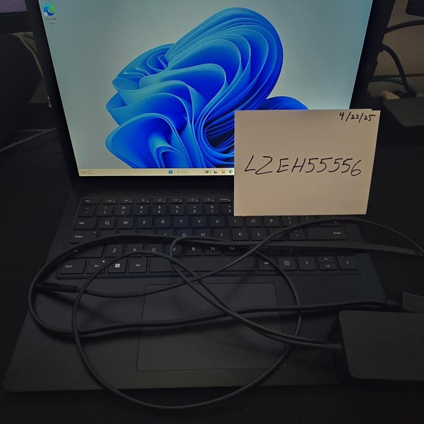 Microsoft Surface Laptop 5 - 256 GB, Black, 8 GB, Intel Core i5, 13.5 inch