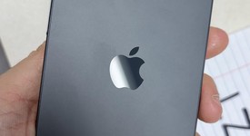 Mint
													Apple iPhone 17 - Unlocked, Black, 256 GB, A3258, photo 3 of 7