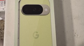 New
													Google Pixel 10 - Unlocked, Lemongrass, 128 GB, GLBW0, photo 2 of 4