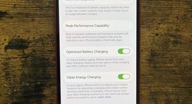 Mint
													Apple iPhone 13 - Unlocked, Red, 128 GB, A2482, photo 2 of 9