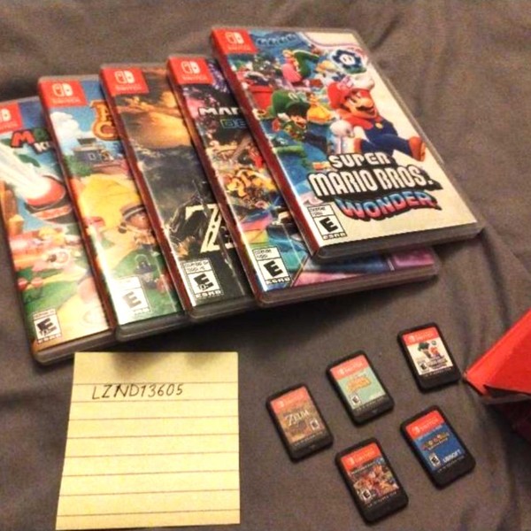 Nintendo Switch - 32 GB, Grey