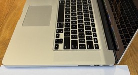 Good
													MacBook Pro 2015 (Retina) - 15" - Silver, 256 GB, 16 GB, photo 5 of 6