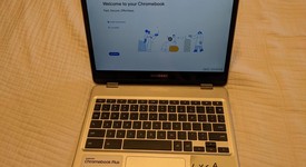 Fair
													Samsung Chromebook Plus - Silver, 32 GB, 4 GB, v1, photo 1 of 11