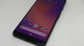 Mint
													Google Pixel 3 - Unlocked, Black, 64 GB, Google Edition, photo 1 of 7