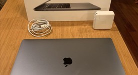 Good
													MacBook Pro 2017 (With Touch Bar) - 15" - I7, Gray, 512 GB, 16 GB, photo 1 of 12