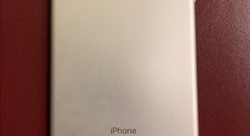 Good
													Apple iPhone 7 Plus - Unlocked, Silver, 128 GB, A1661, photo 2 of 39