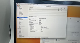 Fair
													MacBook Pro 2018 (With Touch Bar) - 15" - I9, Silver, 512 GB, 32 GB, photo 5 of 10