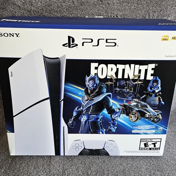 PlayStation 5 Slim Standard Edition (2023) - 1 TB, White