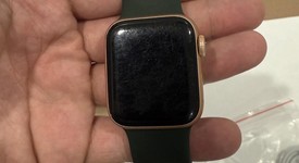 Fair
													Apple Watch Series 6 40mm - Gold, A2291 - GPS, Aluminum, photo 4 of 5