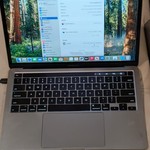 Good MacBook Pro 2020 - 13 inch - I5, Gray, 512 GB, 8 GB