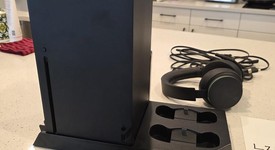 Mint
													Xbox Series X (2020) - Black, 1 TB, standard, photo 3 of 7