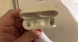 Used
													Apple AirPods Pro 2 - USB-C, photo 4 of 11