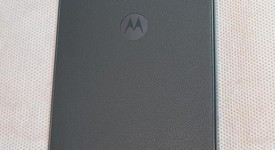 Mint
													Moto G 5G (2024) - Verizon Prepaid, Green, 128 GB, 4 GB, photo 2 of 6