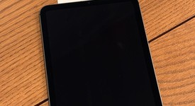 Mint
													Apple iPad Mini 6th Gen - Unlocked, Gray, 256 GB, A2568, photo 2 of 9